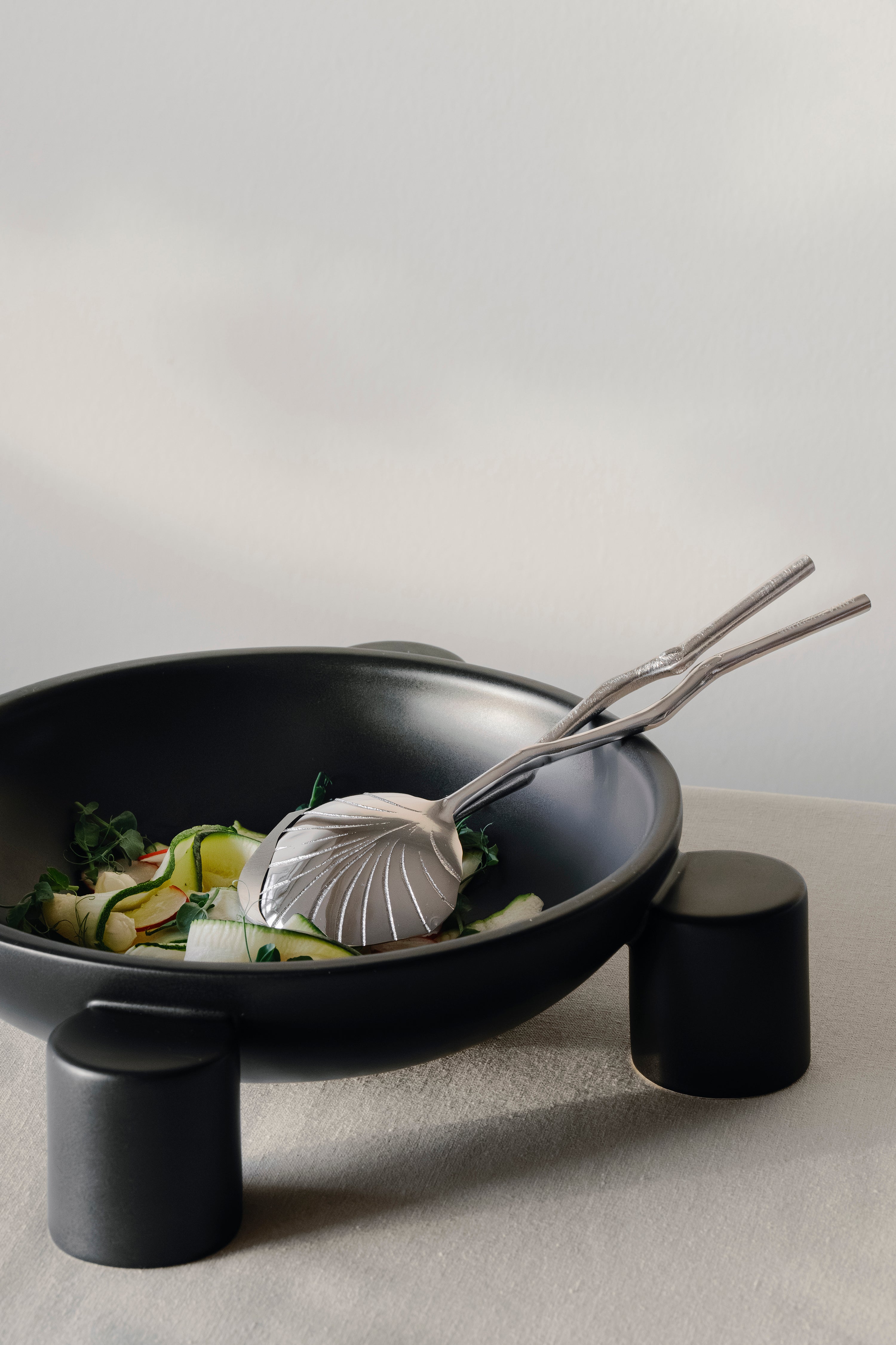 MADLY IN LOVE - SALAT SERVERS