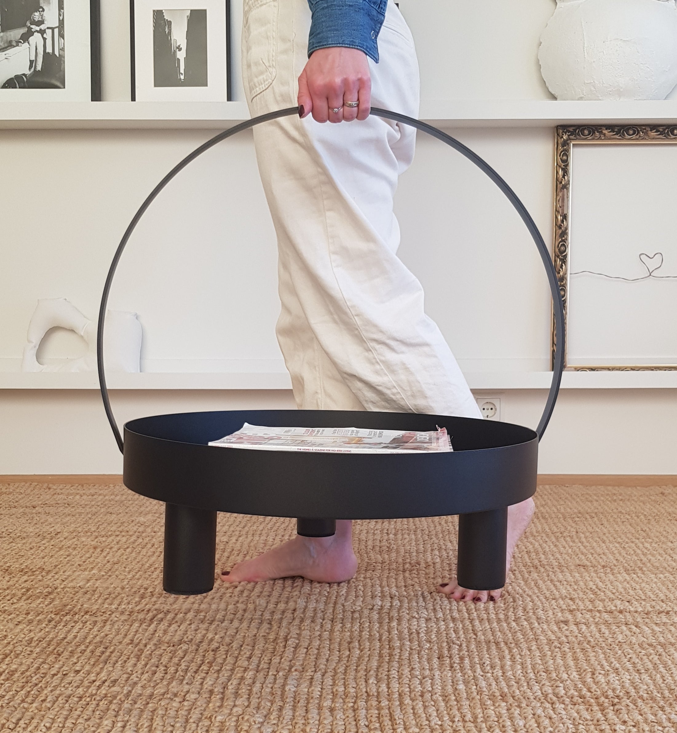 Stillness tray table